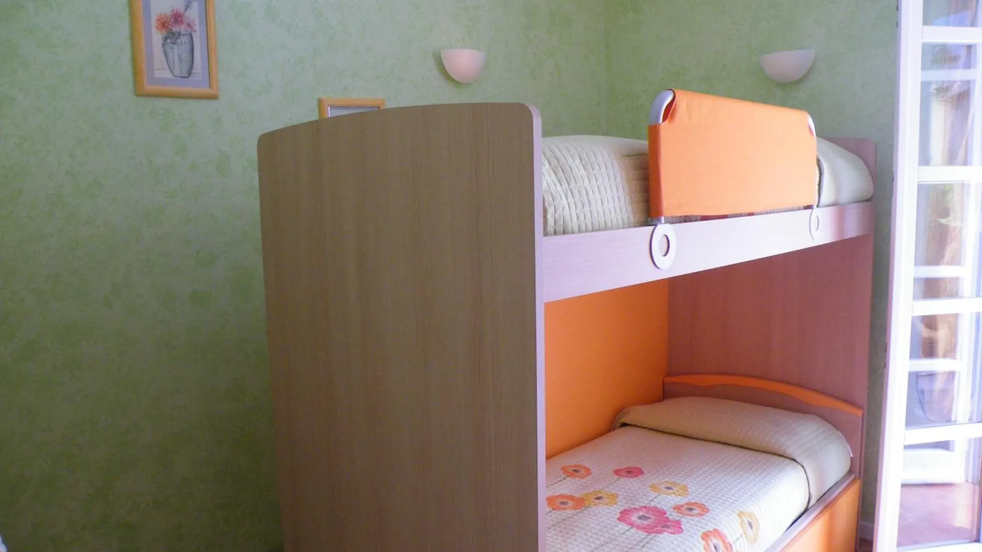 La Ruota Del Mulino Aparthotel Nesso