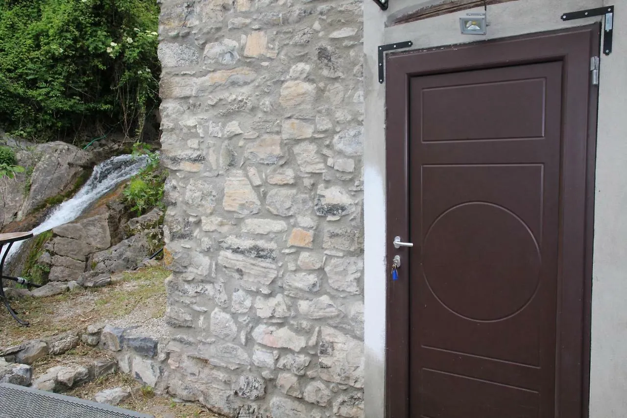 La Ruota Del Mulino Aparthotel Nesso Italy